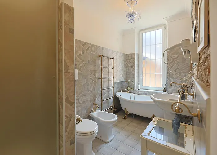 Art House Relais56 Luxury Nuova Gestione *